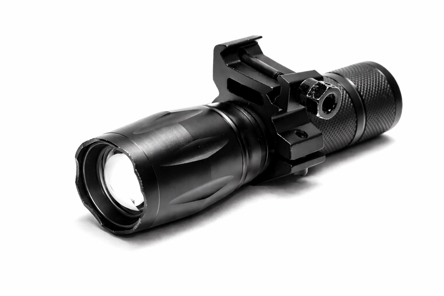Benelli M4 Tactical Flashlight – 1000 Lumen Weapon Light | Trinity
