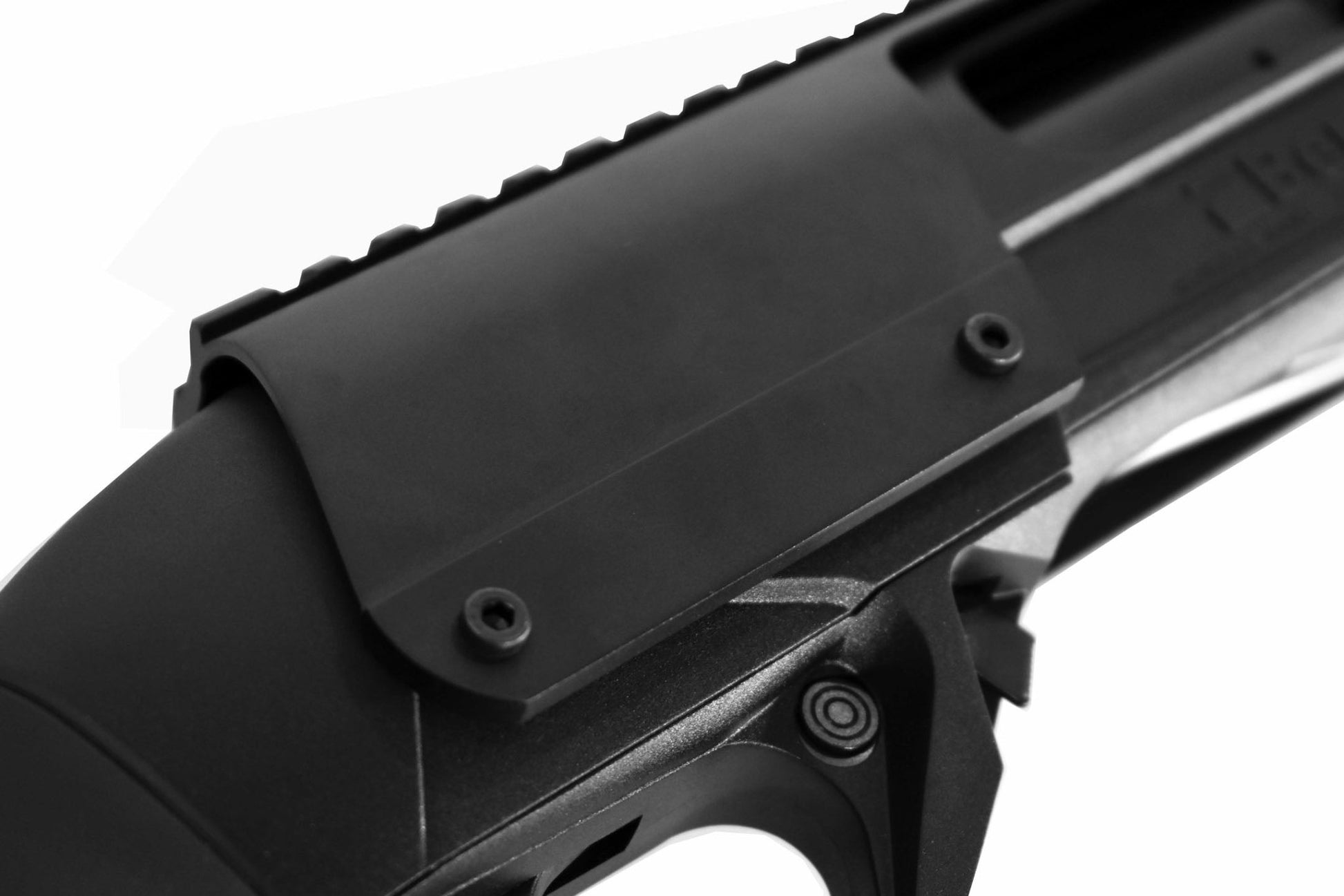 Trinity Base Mount Adapter Picatinny Single Rail Compatible With Benelli Nova And Benelli Super Nova Models 12 Gauge. - TRINITY SUPPLY INC